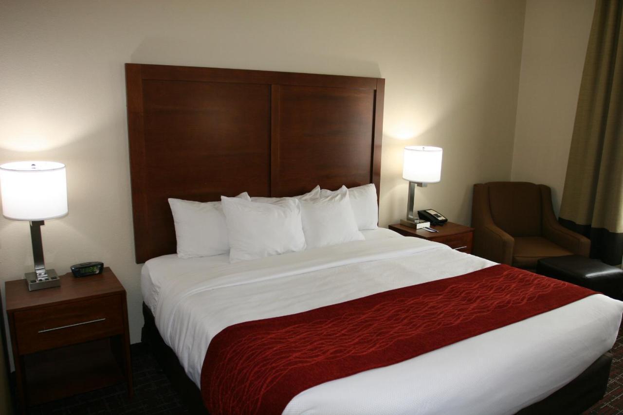 Comfort Inn Wichita Falls Near University Exterior photo